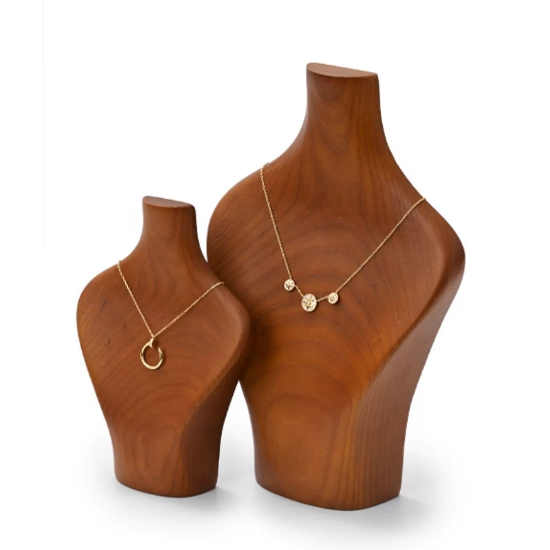 wood neckless display 3